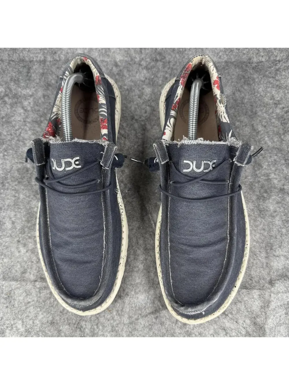Dude Perfect Men’s Wally Stretch Shoes Dark Blue Size 11 965